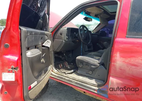 2004 Chevrolet Avalanche 1500 из США, поврежденный, VIN 3GNEK12T04G119835